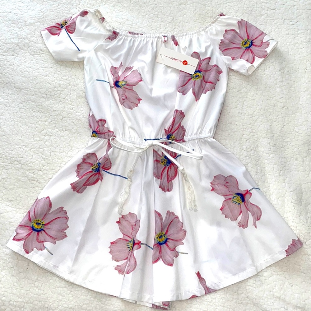 NWT Floral Off the Shoulder Romper - SMALL